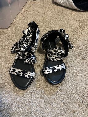 Charming Charlie Black & White Leopard Wrap Sandals